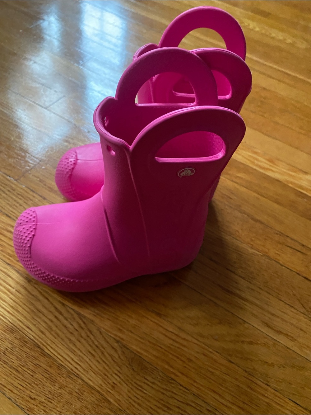 CROCS Kids Hot Pink Pull-On Rain Boots with Hand Straps